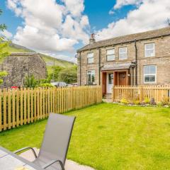 2 Bed in Kettlewell 87370