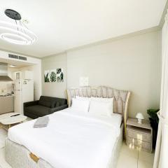 Studio at Spring Oasis Dubai Silicon Oasis By ANW Vacation Homes