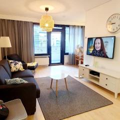 Top floor 51m2, Balcony, 150 M WiFi, free own parking place, 300m Metro