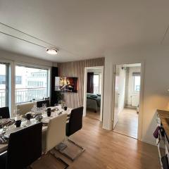 Luxurable super central 3 BR apt for a family of 6 in Oslo