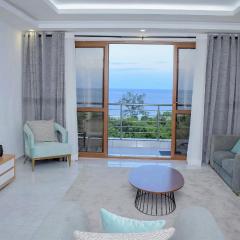 THE NEST, Beachfront Serviced Apartment in Nyali - with Panoramic Ocean view