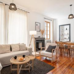 Appartement spacieux et chaleureux coeur de ville