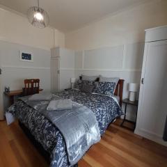 Character 1-Bedroom Unit