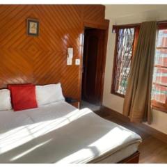 Hotel Woodland, Shimla