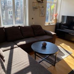 Cosy 2 room 55m2 Centric 10min to Old Town AC