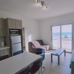 STAY Beach Wave Apartment