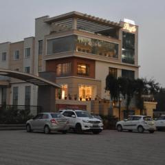 HOTEL PACIFIC ROORKEE