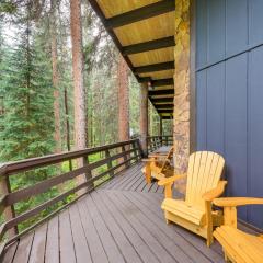 Mid-Century Cabin Creekside, Easy Access to i-70