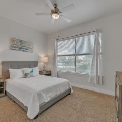 Cs 3243 Elegant 2br , Pool, Gym, Parking