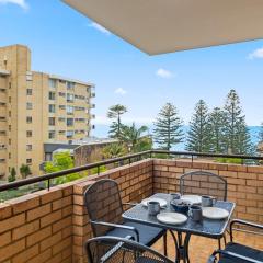 Sea Vista Escape - A Charming Waterside Stay