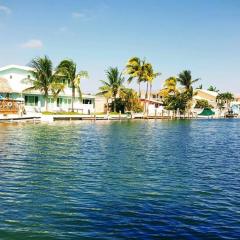 Waterfront House with 37ft Dock & Cabana Club