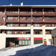 Bright studio with balcony