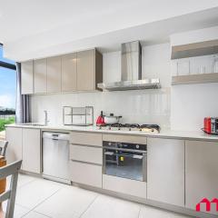 MetaWise Sydney CBD Haymarket Luxe 2Bed Penthouse Bella