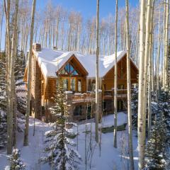 Snowdrift Cabin by AvantStay Breathtaking Home w Prime Ski Access