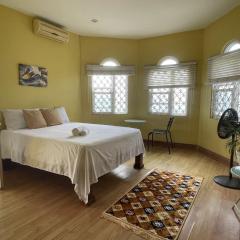 Skyline Suites Sunset Room home