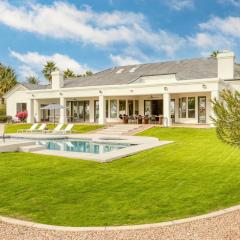 Sunridge by AvantStay Glorious Scottsdale Estate w Pool Hot Tub Ping Pong Pool Table