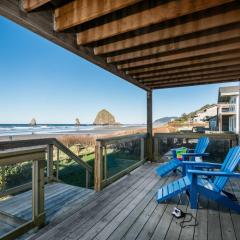 Blue Starfish by AvantStay Ocean Views Direct Cannon Beach Access