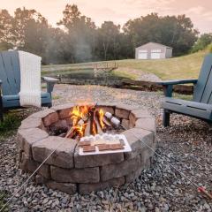 Shenandoah Retreat-GameRoom-HotTub-Pond-BBQ-Fire Pit