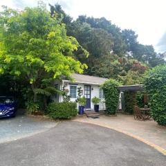 Paihia Place Cottage - central Paihia