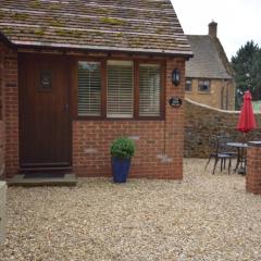 1 bed property in Banbury Cotswolds CC012
