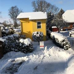 Ferienhaus an der Brunnenaue 4 Sterne, E-Ladestation am Haus, Wlan, Netflix, Garten