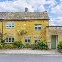 2 Bed in Bourton-on-the-Water 46677