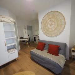 Appartement meublé 8 - 15 min Dampierre - 25 min Belleville - WIFI