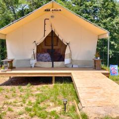 Mom Mollie Glamping Tent-Khusatta Hills Ranch Camp