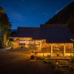 宿坊 大泰寺 Temple Hotel Daitai-ji