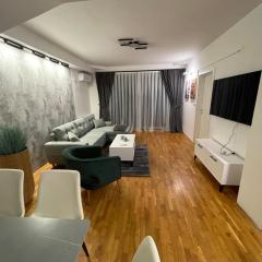 Primo Classe Apartment 4