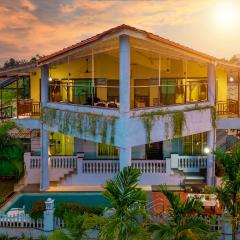 Spicy Mango Waterfront Villa - Luxurious Lakeview Villa In Karjat