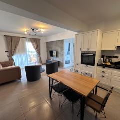 Royal Sun Sitesi ,2 yatak odalı Deniz Manzaralı daire,İskele Longbeach