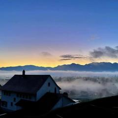 Dachwhg an schöner Aussichtslage