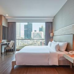 Adelphi Suites Bangkok