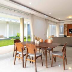 Kira House Bandung by Privee