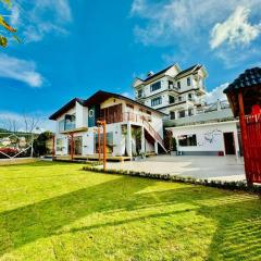 Nathy Villa