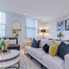Designer Central Leeds Home by PureStay sleeps 5