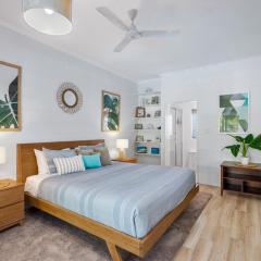 Trinity Beach Family Getaway 4BR, Sleeps 10 - Pool