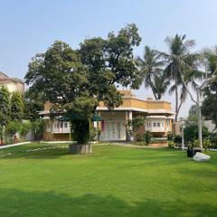 Chandan Villa - The Luxury Private Villa