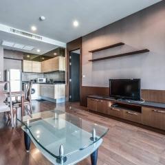 Luxury 67 sqm private living sanctuary Steps from BTS chidlom