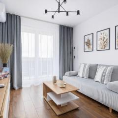 Near EXPO Cracow Elegant Apartment by Renters