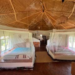 Queen Elizabeth Gorge Cottages