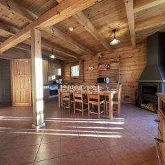 Chalet La Joue du Loup, 4 pièces, 8 personnes - FR-1-651-11