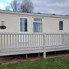 Dog Friendly Caravan Heacham Norfolk Holiday