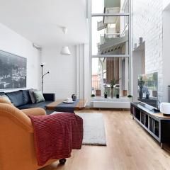 Guestly Homes - 3BR City Charm