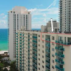 Oceanfront Luxury Penthouse On The Beach 3 Bedroom