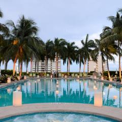 LUXURY Condo at Four Seasons Brickell