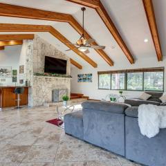 Pool and Hot Tub Spacious Villa in Coral Springs!