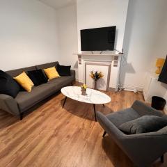 Visit Luton With This 2 BR Rental - Sleeps 6