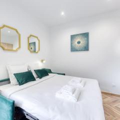 Luxury studio Maisons-Alfort with garden